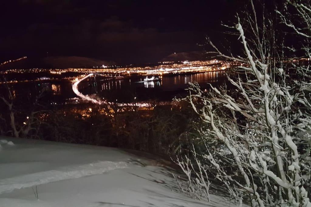 Spacious House In Tromso, Perfect For Groups Of Families, Tourists Or Workers Exterior foto